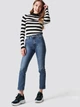 Джинсы Slim Fit женские NA-KD 1100-000296-0038 36 Синие (7325940585619) - изображение 4