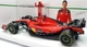 Колекційна модель Bburago F1 Ferrari SF-23 Season Model Car Масштаб 1/24 #16 Charles Leclerc (18-26809) / Ferrari / Формула 1 / Додатково Фігурка Шарль Леклер - зображення 7