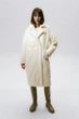 Еко шуба жіноча AL Teddy oversize L 110 см XL молочна - зображення 4