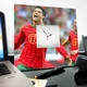 Часы "Криштиану Роналду. Ronaldo. Футбол" подарок для футболистов и фанатов, украшение спальни, спорт клуба, бара - изображение 3