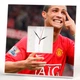 Часы "Криштиану Роналду. Ronaldo. Футбол" подарок для футболистов и фанатов украшение спальни, спорт клуба, бара - изображение 1