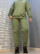 Костюм женский Pepper mint 24-13-14 простой брюки джогеры на резинке и свитшот оверсайз утепленный флис S хаки - изображение 6