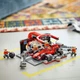 Конструктор LEGO City Пит-стоп и пит-экипаж F1 с болидом Ferrari 322 детали (60443) - изображение 3