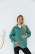 Женская рубашка для беременных стиля oversize из микровельвета Varna размер 2XL-3XL Lullababe темно-оливковая - изображение 5