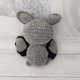 Мягкая плюшевая игрушка handmade Летучая мышь 21 см серая вязаная крючком амигуруми - изображение 4