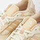 Sneakersy damskie adidas Response CL W IE9583 38.5 Beżowe (4066755739226) - obraz 8