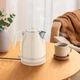Електрочайник Hoco HE10 retro electric kettle 2200 Вт 1.7л Білий - зображення 3
