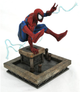 Figurka Diamond Select Toys Marvel Spiderman 20 cm (699788829240) - obraz 4