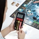 Настольная игра Hasbro Gaming Монополия с банковскими картами (B6677) - изображение 6