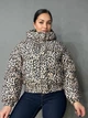 Куртка женская Lady Yep 9006 короткая с капюшоном леопардовый принт на резинке демисезонная 42 бежевая - изображение 1