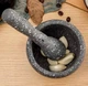 Ступка с пестиком для измельчения и перетерания специй пластиковая кухонная - изображение 3
