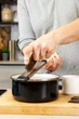 Терка для специй KitchenAid Coreline с чехлом кремовая 31.7 см (KAG321OHACE) - изображение 7