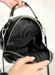 Кругла сумка жіноча крос-боді через плече з екошкіри маленька Sambag Чорний 37677 - зображення 7