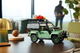 Zestaw klocków LEGO Icons Land Rover Classic Defender 2336 elementów (10317) - obraz 11