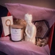 Аромасвічка Cinnamon Buns та формова свічка Венера - Подарунковий набір свічок 4 Seasons Candles - зображення 1
