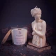 Аромасвічка Cinnamon Buns та формова свічка Венера - Подарунковий набір свічок 4 Seasons Candles - зображення 3