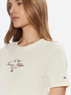 Футболка бавовняна жіноча Tommy Hilfiger WW0WW43895-Z00 S Молочна (8720638396017) - зображення 5