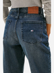Jeansy mom fit damskie z wysokim stanem Tommy Jeans DW0DW19580-1BJ 29-30 Ciemnoniebieskie (8720638497288) - obraz 5