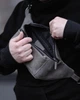 Кожаная бананка LEGESSY CH 233 GREY - изображение 4