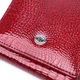 Компактный женский кошелек ST Leather из лакированной натуральной кожи с тиснением красный 55657 - изображение 5