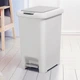 Мусорное ведро с крышкой и педалью MVM BIN-01 45L GRAY - изображение 2
