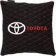 Подушка EVAtech 30 х 30 см Toyota Чорна з червоною ниткою (SPSALMRBRV031) - зображення 1