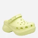 Chodaki damskie na platformie Crocs Classic Bae Clog W 206302-3U4 42-43 (M9/W11) 27 cm Jasnozielone - obraz 2