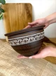 Макитра 1,5 л глиняная (керамическая) резная Гражда Ангоб - изображение 1