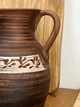 Глек з ручкою 2 л глиняний (керамічний) різьблений Гражда Ангоб - зображення 6