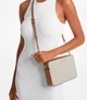 Женская сумка Michal Kors Jet Set Large Printed Logo Crossbody Bag (ваниль) - изображение 4