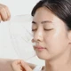 Маска-плівка для обличчя з колагеном Medi-Peel Red Lacto Collagen Wrapping Mask Mini, 15 мл - зображення 7