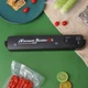 Побутовий вакууматор Vacuum Sealer вакуумний пакувальник продуктів - изображение 7