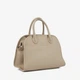 Сумка женская кожаная тоут средняя Regina Notte Tote 3840 Светлый тауп - изображение 3