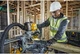 Пила торцювальна акумуляторна безщіткова DeWALT DCS727N - зображення 4