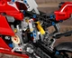 Конструктор Technic Ducati Panigale V4 R на 646 деталей (10272) - изображение 11