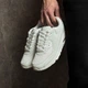 Чоловічі кросівки YZY Air Max 43 білі демісезонні (5648) - изображение 9