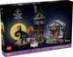 Zestaw klocków LEGO Ideas Disney: Miasteczko Halloween Tima Burtona 2193 elementów (21351) - obraz 1