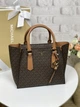 Сумка жіноча Michael Kors Kris Medium Logo Satchel Bag коричнева (38F1G2KS6B) - зображення 1