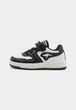 Дитячі кросівки для хлопчиків Kangaroos 101270005012 K-CP Fair EV 35 - изображение 1