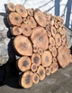 Настенная деревянная панель натурального цвета из полированных срезов сухого дуба общие размеры ширина 70 см высота 55 см толщина 4-6 см - изображение 3