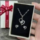 Набір прикрас сережки і кольє "Срібні сердечки" з цирконами Fashion Jewelry упакований у коробочку (13266) - зображення 2