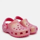 Детские кроксы-сабо для девочки Crocs Classic Iridescent Glitter CgT Dgf 210985-6ZQ 22-23 (C6) Dragon Fruit (198445120589) - изображение 2