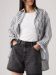 Spodenki damskie jeansowe krótkie Levi's High Baggy Short Wheres My Phone A9311-0003 25 Czarne (5401157224854) - obraz 6