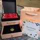 Подарунковий набір троянд із мила Best Wishes 9 штук, у скриньці з кулоном ланцюжком Серце Неart Love - зображення 9