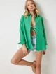 Рубашка хлопковая оверсайз женская Happiness MX00167 38 Green (8684347163929) - изображение 4