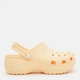 Женские кроксы Crocs Classic Platform Pearl Clog GdH 211231-78Z 41-42 (W10) 26 см Golden Hour (198445137358) - изображение 1