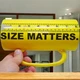 Кружка Гігант "Size matters", 20см, 1000мл, керамічна (Велика подарункова чашка) - зображення 4