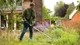 Аккумуляторный триммер Bosch AdvancedGrassCut 36V-33 + 1 аккумулятор 36 В 2 Ач + зарядное устройство AL 36V-20 (06008C1K00) - изображение 10