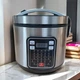 Многофункциональная мультиварка Crownberg СВ-5526 Black 5L 42 программы 1000 Вт - изображение 1