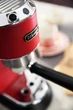 Кофеварка рожковая DeLonghi Dedica EC685R - изображение 8